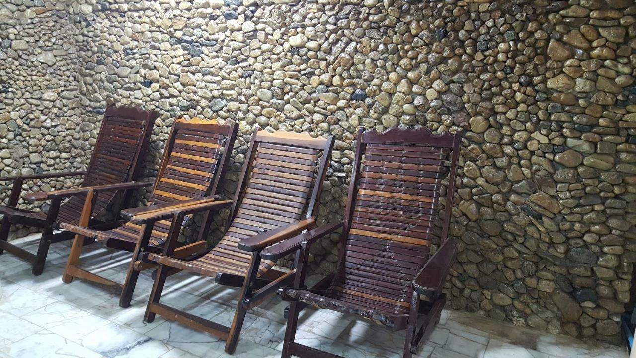 Ratmanee House Hotel Kanchanaburi Exterior photo